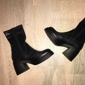 Vagabond Shoemakers Brooke Mid Platform Boot - Size 39 EU